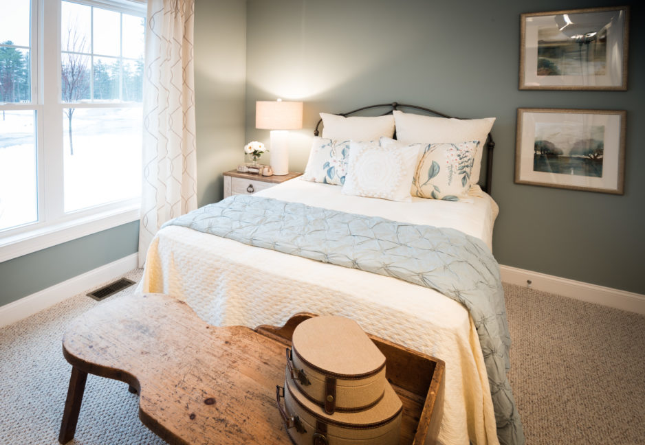 A second bedroom awaits your guests in Plymouth, Massachusetts.